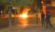 Un pueblo en España sacudido por violentos enfrentamientos tras brutal agresión a un anciano