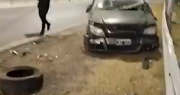 Una camioneta perdió el control, chocó contra un guardarraíl y volcó en la Circunvalación