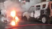 Incendio intencional en Villa del Parque: dos autos destruidos en plena madrugada