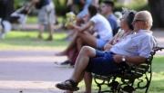 Argentina ya no es joven: menos bebés, más abuelos y un futuro en jaque