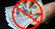 Fin del dólar: estos 11 países prohibieron todas las operaciones y el uso de billetes en su territorio