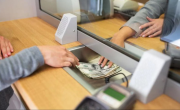 Paritarias de bancarios: cómo cerró y cuánto cobrarán el mes que viene