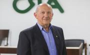El presidente de la Confederaciones Rurales Argentinas adelantó que van por la baja de las retenciones
