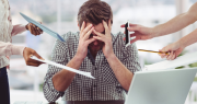 Salud mental en crisis: jornada en La Plata sobre burnout, adicciones y uso problemático de pantallas