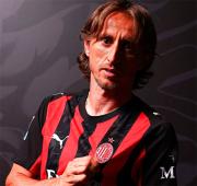 Luka Modric vestirá el 14 con el Milán hasta el 2026 con opción de quedarse un año más
