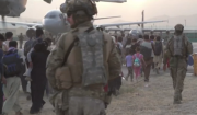 Refugiados afganos en Estados Unidos enfrentan deportación al expirar el Estatus de Protección Temporal