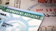 Inmigrante es acusado por venta de visas estadounidenses falsificadas: USCIS lo captura tras operación encubierta