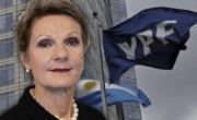 YPF: rechazan suspender la entrega de acciones, otro revés para Argentina