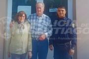 Policías evitan una tragedia: asistieron a un adulto mayor en el techo de su casa