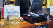 Llegó la revolución del alfajor de pistacho a San Juan y se agotó en sólo un día y medio