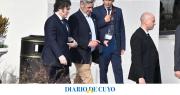 Milei les dijo a las entidades del campo que las retenciones “están en la mira”, pero por ahora no puede eliminarlas