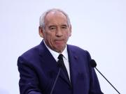 Congelación de jubilaciones, reducción del empleo público y recorte del gasto social: Francia se embarca en un duro ajuste de 43.800 millones de euros