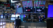 Acciones argentinas en Wall Street celebraron freno en el caso YPF