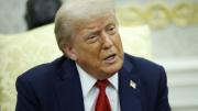 Donald Trump acorralado por el caso Epstein: caída en encuestas, división del MAGA y presión de aliados