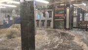 Caos en Nueva York: inundaciones récord, el subte bajo agua y dos muertos en Nueva Jersey