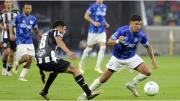 Aún no hay nada definido: Central Córdoba y Cerro Largo empataron 0-0 en la ida de los playoffs de la Copa Sudamericana