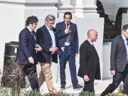 Para un Gobierno que preserva lo fiscal, en vez de subir retenciones podría cerrar más canillas o compensar por otro lado