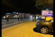 Piratas del asfalto se treparon a un camión y robaron 3 millones de pesos