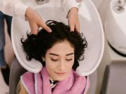 Leire Barrutia, dermatóloga: “Si tenés caída del cabello, esto es lo que pasa con el champú”