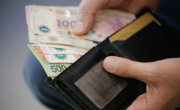 Los datos de pérdida de salario real desmienten el discurso triunfalista del Gobierno