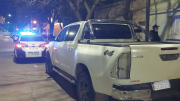 Indignante robo en pleno centro neuquino: le sacaron los faros de la camioneta