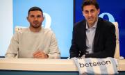 Maravilla Martínez rompió el silencio tras renovar en Racing y se refirió a Gallardo: Se habló mucho
