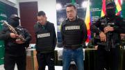 Detienen a dos por pagar productos con cheques falsos
