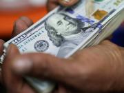 El Banco Central volvió a pagar una super tasa y bajó el dólar antes de una licitación clave