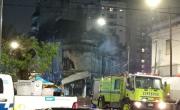 El incendio en La Plata: derrumbe controlado, las familias evacuadas y un operativo de 48 horas