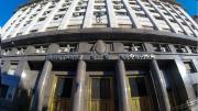 El Gobierno cerró junio con superávit financiero y busca superar la meta del FMI