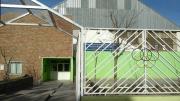 Murió un adolescente en un polideportivo de Neuquén: qué le pasó