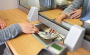 Paritarias bancarios: confirman cuánto cobran en agosto 2025