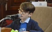 Por qué el caso del niño platense Ian Moche podría impactar en $Libra