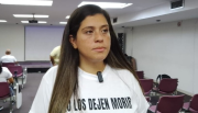 (VIDEO) Andreína Baduel denuncia presencia de patrullas y encapuchados frente a su casa