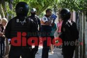 Conmoción en Santiago: mujer encontró ahorcado a su concubino