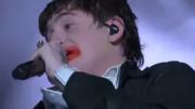 Te rompo toda la cabeza: Dillom tuvo un feroz y violento cruce con otra persona en un show de AC/DC en Madrid