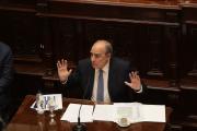 Francos, entre la negación y la evidencia: rechazó que exista una crisis institucional, pero afirma que hay una crisis política