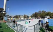 El imperdible parque con pista de patinaje gratis y actividades para vacaciones de invierno
