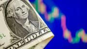 El dólar blue se mantuvo debajo de $1.300 y la brecha con el oficial tocó mínimos de siete ruedas