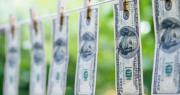 Dólares del colchón: por qué los bancos se enfrentan con Caputo