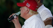 Trump quiere que la gaseosa más famosa cambie un ingrediente clave
