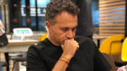 Está intubada, su vida está en peligro: Sergio Lapegüe y toda América TV consternados por lo que se comunicó en su programa