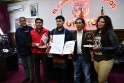 Ismael Chávez Aranibar llevará la cultura boliviana al Mundial de Arte Latte en Suiza
