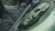 El dólar subió por cuarta semana y en el Banco Nación llegó a $1.300 a pesar de fuerte intervención en futuros