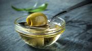 La Anmat prohibió una marca de aceite de oliva y dos marcas de productos para el cabello