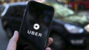 Uber se asocia con Lucid y Nuro para lanzar robotaxis en 2026