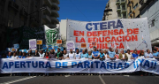 La Justicia le ordenó a Milei que convoque a la paritaria nacional docente