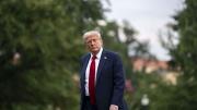 Diagnostican a Trump con insuficiencia venosa crónica