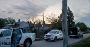 Insólito caso en La Plata: allanaron su casa por error y denuncia que la policía le robó sus pertenencias