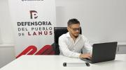 Jubilados acuden a la Defensoría del Pueblo de Lanús a pedir alimentos